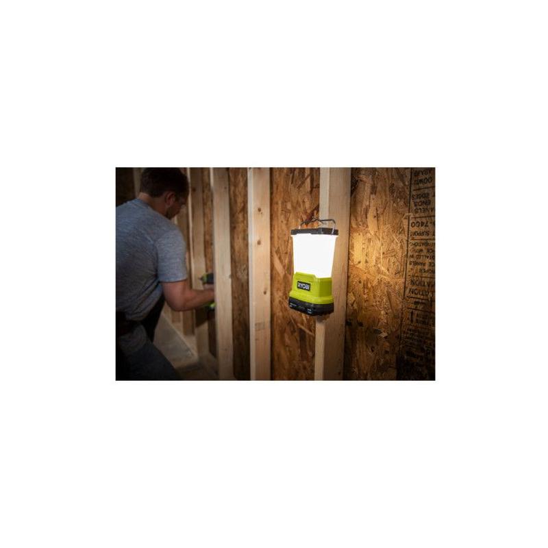 Lanterne LED RYOBI 18V One+ - 850 Lumens - Compacte et Puissante