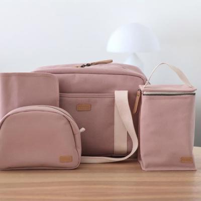 Sac repas bébé isotherme BEABA, pratique et élégant