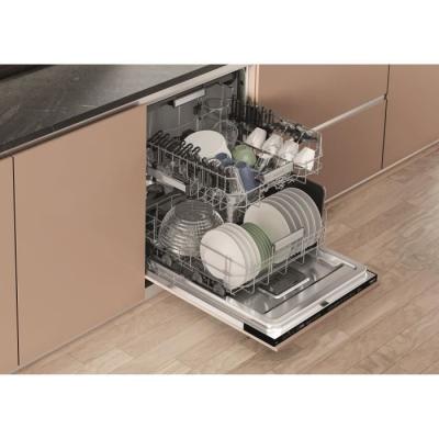 Lave-vaisselle intégrable HOTPOINT H7IHP40L - 15 couverts