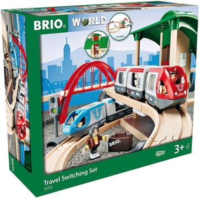 Circuit de train en bois Brio World - Coffret 42 pièces - Ravensburger