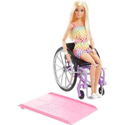 Barbie Fashionistas HJT13 avec fauteuil roulant - Poupée 
