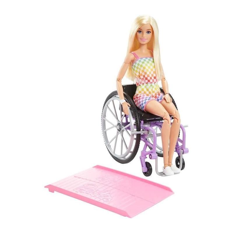 Barbie Fashionistas HJT13 avec fauteuil roulant - Poupée 