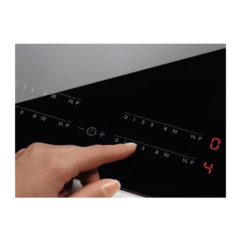Table de Cuisson Induction ELECTROLUX - Zones Modulables - FlexiBridge Série 600