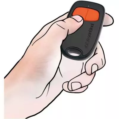 La tondeuse thermique autotractée PML53-225S de la marque SCHEPPACH est un outil puissant et efficace pour entretenir votre jard