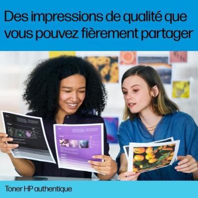 La tondeuse thermique autotractée PML53-225S de la marque SCHEPPACH est un outil puissant et efficace pour entretenir votre jard