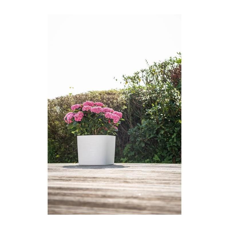 Pot avec réserve d'eau - GARDEN ID Respect - Blanc 30 x 30 cm - 100% déchets ménagers