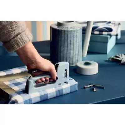 Agrafeuse R53 SoS Skargard - RAPID - Bleu Archipel - Facile à utiliser!