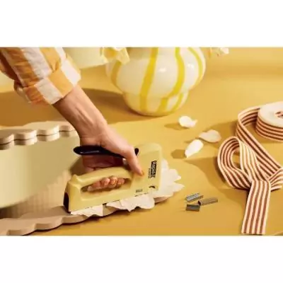 Agrafeuse R53 SoS Blomster - Jaune Fleur - Compacte et Colorée