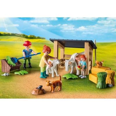 Découvrez la Petite ferme PLAYMOBIL 71248 - Univers Miniature, 137 pièces