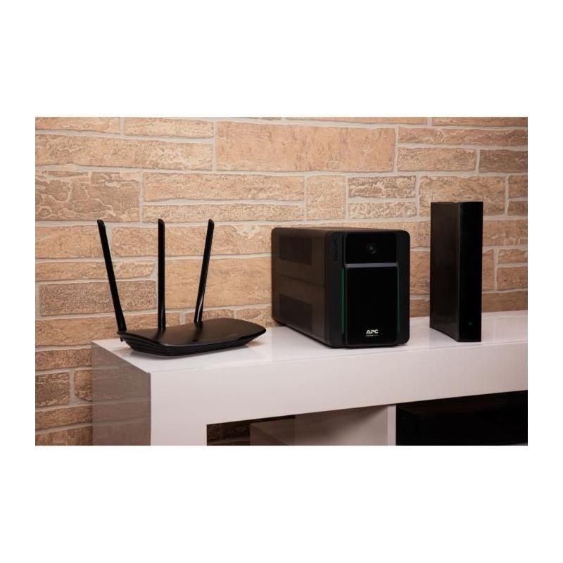 Onduleur APC Easy UPS BVX Series BVX2200LI - 2200VA