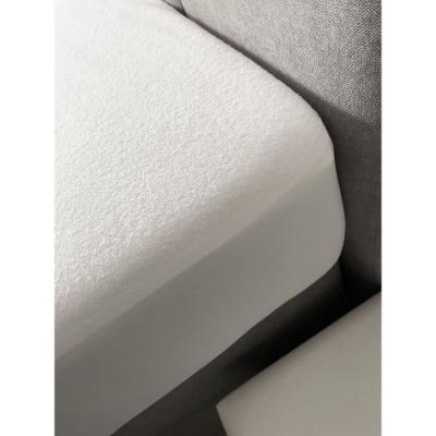 Protégez votre matelas avec ce protège-matelas absorbant - 140x190 cm - Polyester