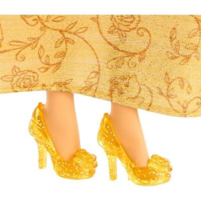 Poupée Disney Princesses 29 cm avec habillage et accessoires
