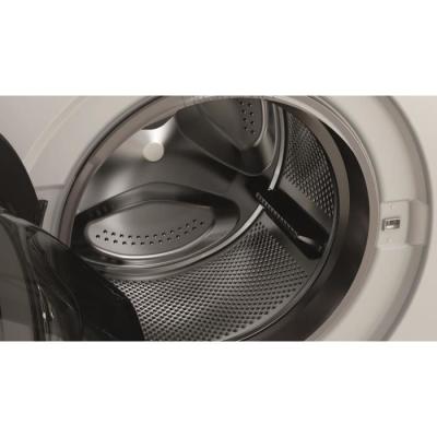 Lave-linge hublot 8kg 1400 tours/min - Performant et peu encombrant