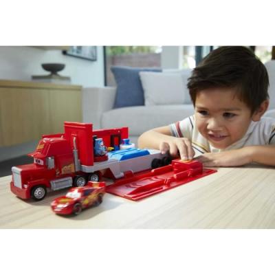 Coffret Mack Transformable : Petite Voiture Disney Pixar Cars