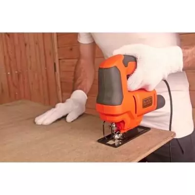 Scie sauteuse 400W - BLACK+DECKER: puissante et précise