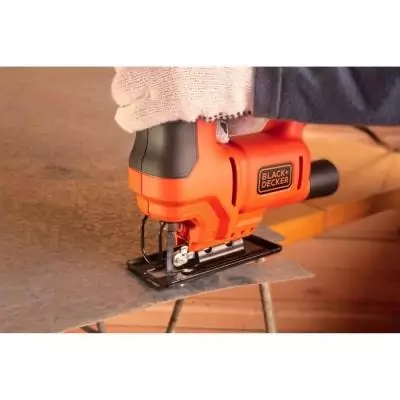 Scie sauteuse 400W - BLACK+DECKER: puissante et précise