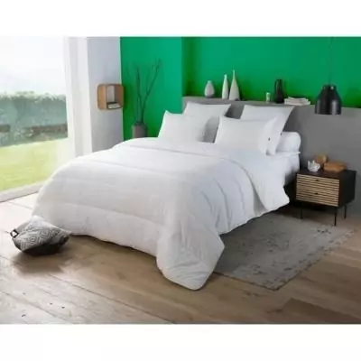 Couette tempérée anti-acariens 300g/m² Victoria 240x260 cm blanc Couette tempérée anti-acariens 300g/m² Victoria 240x260 cm blanc