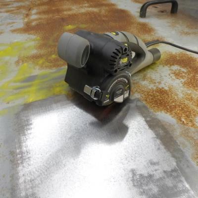Rénovateur compact 420W avec brosse lamelles abrasives Ø80mm