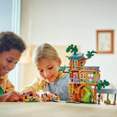 LEGO Friends 42652 La cabane de l'amitié - Construis et partage en joyeuse compagnie !