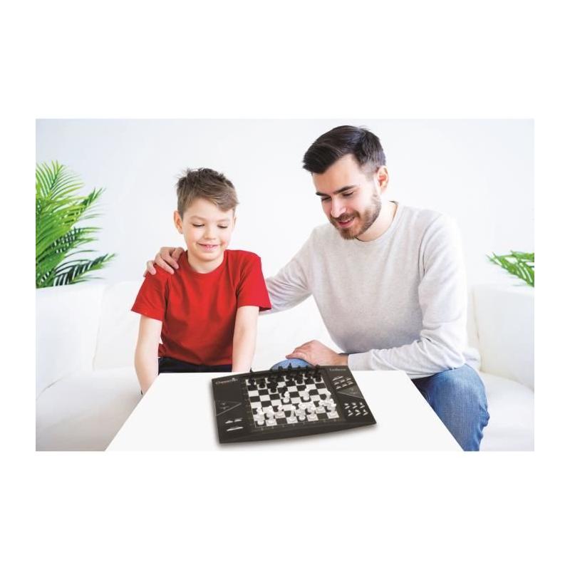 Jeu d'échecs électronique LEXIBOOK - Stratégie et fun pour tous!