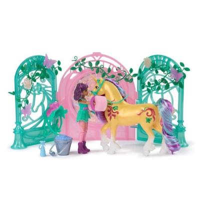 Découvrez le Playset Mini Poupée Ava et Leaf Color Reveal Unicorn Academy!