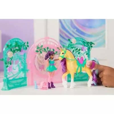 Découvrez le Playset Mini Poupée Ava et Leaf Color Reveal Unicorn Academy! Découvrez le Playset Mini Poupée Ava et Leaf Color Reveal Unicorn Academy!