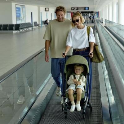 Poussette Ultra Compacte Libelle - MossGreen - CYBEX | Pratique et stylée