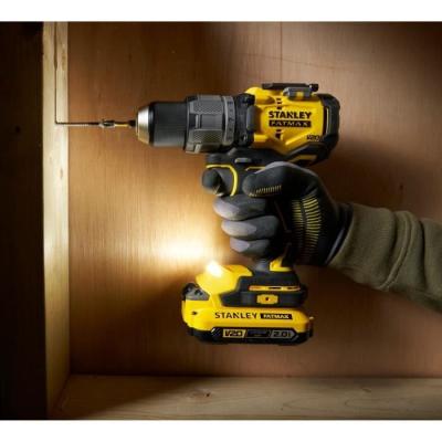 Perceuse visseuse à percussion STANLEY SFMCD725D2K-QW - 80 Nm - 18V