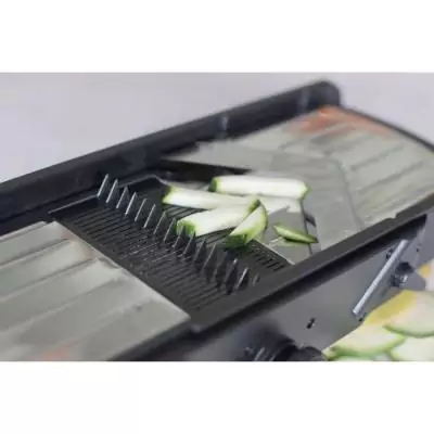 Mandoline MENASTYL en acier inoxydable - Coupe-aliment