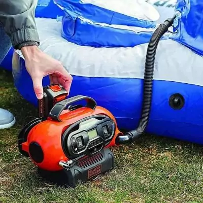 Chargeur BLACK+DECKER pour batteries Lithium 14,4V et 18V