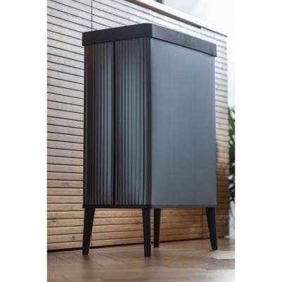 Poubelle sur pieds VERTO CURVER 54 L Gris perle