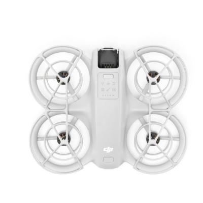 Drone ultra-compact DJI - Neo Fly More Combo - Capture cinématographique