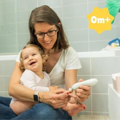 Kit manucure électrique Badabulle avec 6 embouts interchangeables