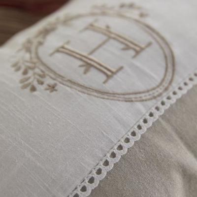 Coussin de Chaise Berenice - Imprimé x Chambray x Broderie - 30 x 50 cm