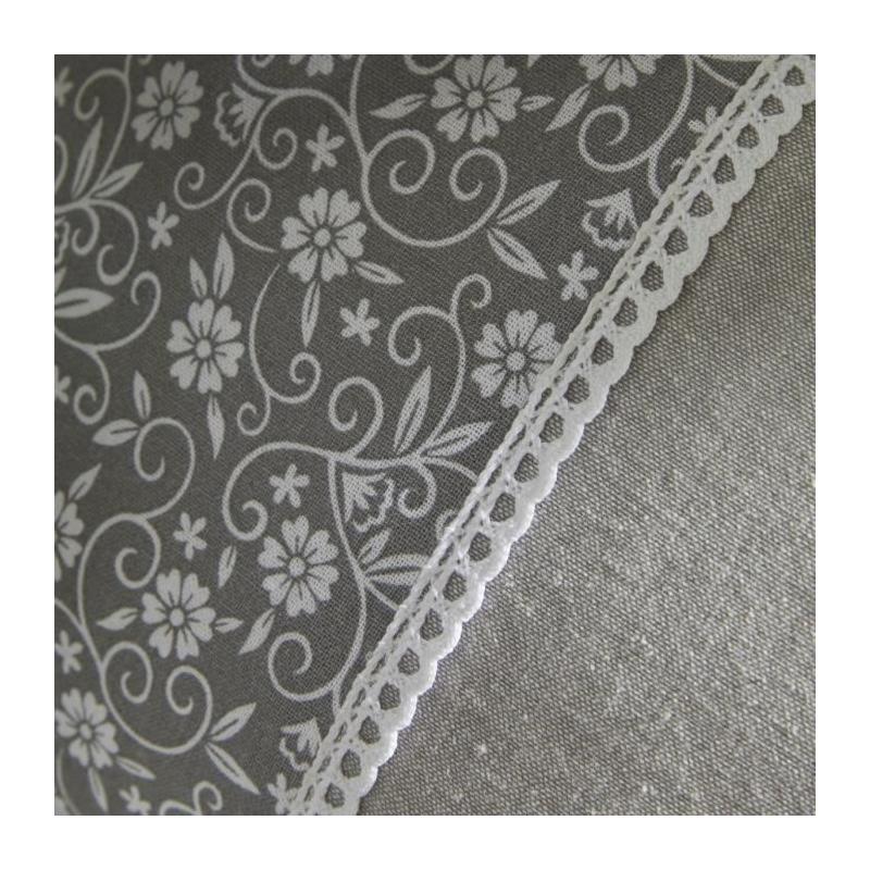 Coussin de chaise: Charme imprimé x chambray x broderie Capucine
