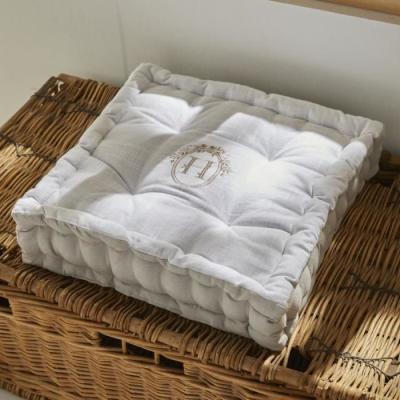 Coussin de sol berbère brodé - 40 x 40 cm