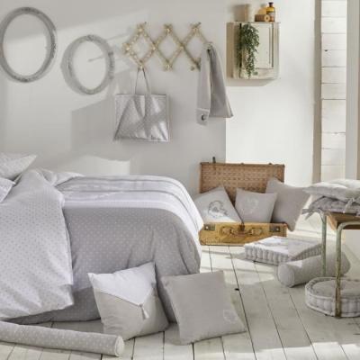 Coussin Polochon Constance - Touche de Charme pour l'Extérieur