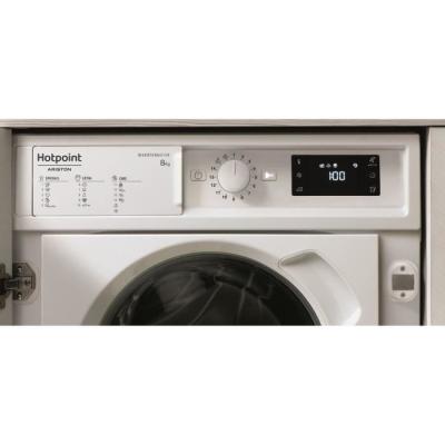 Lave-linge encastrable Hotpoint BIWMHG81485EU: performant et compact