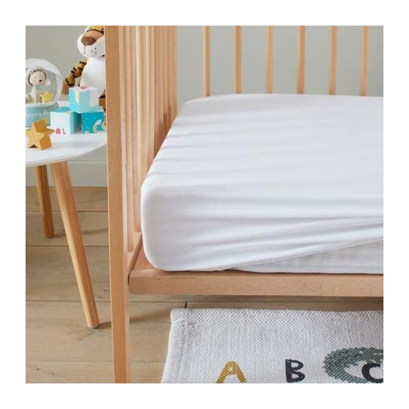 Protégez le matelas de bébé avec style !