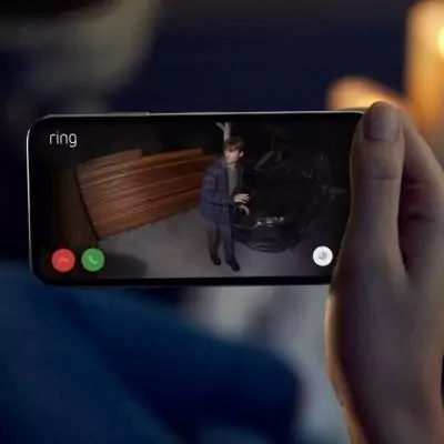 Caméra de Surveillance RING Spotlight Plus Plug-in Noir UE