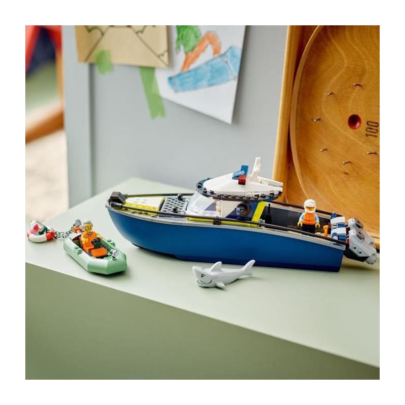 LEGO City 60456: Course-Poursuite en Bateau de Police!
