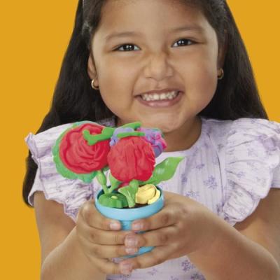 Coffret Play-Doh Mon jardin de fleurs: loisirs créatifs inspirés de la nature