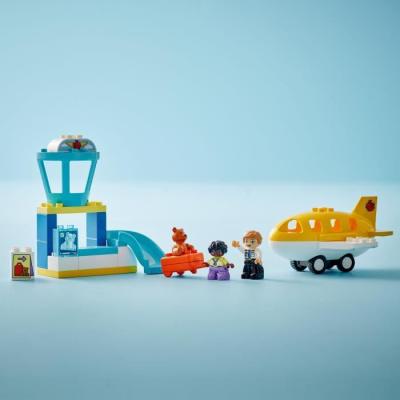Découvrez LEGO DUPLO Ma Ville 10443 - L'Aéroport Première Fois