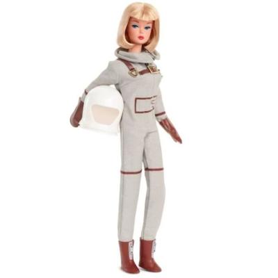 Découvrez la Poupée BARBIE Astronaute de Mattel - JBJ48