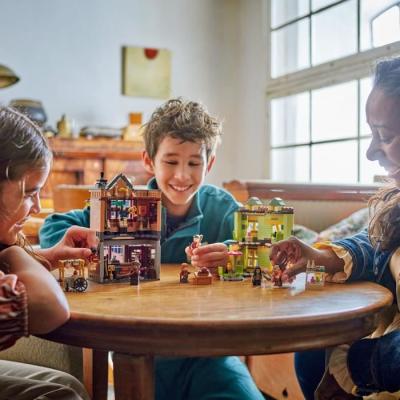 LEGO Harry Potter 76452 : Magasin Quidditch et Glaces, jeu de construction 8 ans