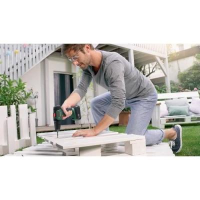 Perceuse-visseuse Bosch - UniversalDrill 18 avec 2 batteries et 241 accessoires
