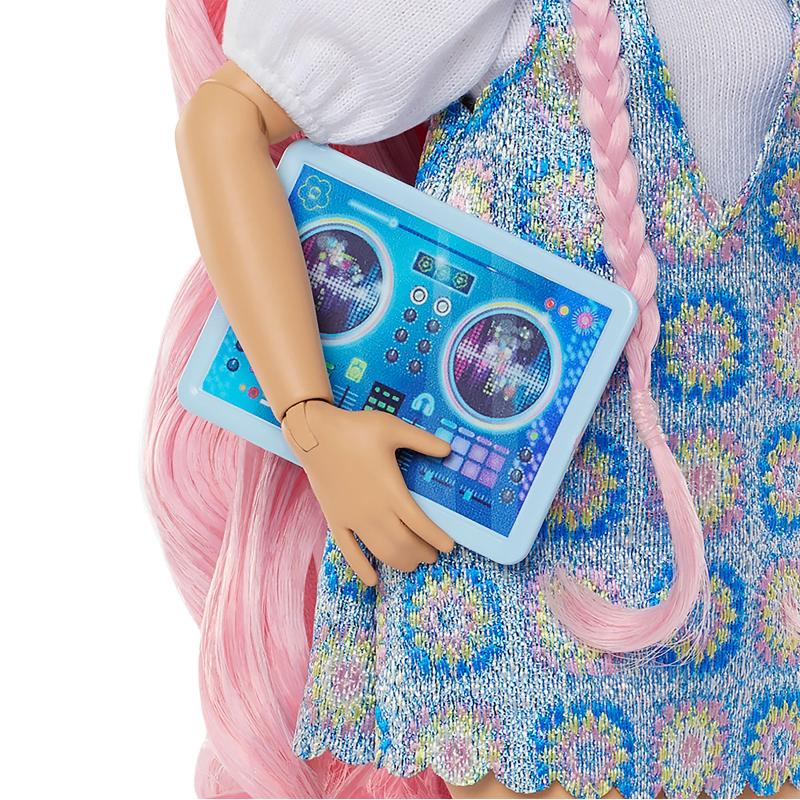 Barbie – Poupée Dream Besties Daisy Jean