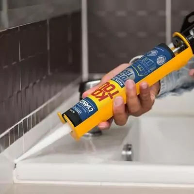 Colle flex et étanche multi-matériaux 290ml - CYANOLIT Total tech Colle flex et étanche multi-matériaux 290ml - CYANOLIT Total tech