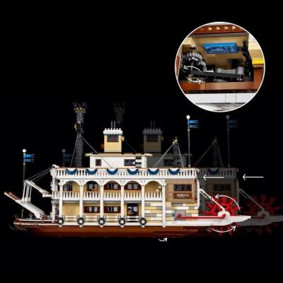 LEGO Ideas 21356 Exclu Cdiscount: Le Bateau à Vapeur du Mississippi - Set de Construction Adulte