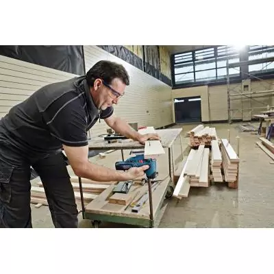 Bosch GST 12V-70 Professional scie sauteuse 2800 spm 1,5 kg